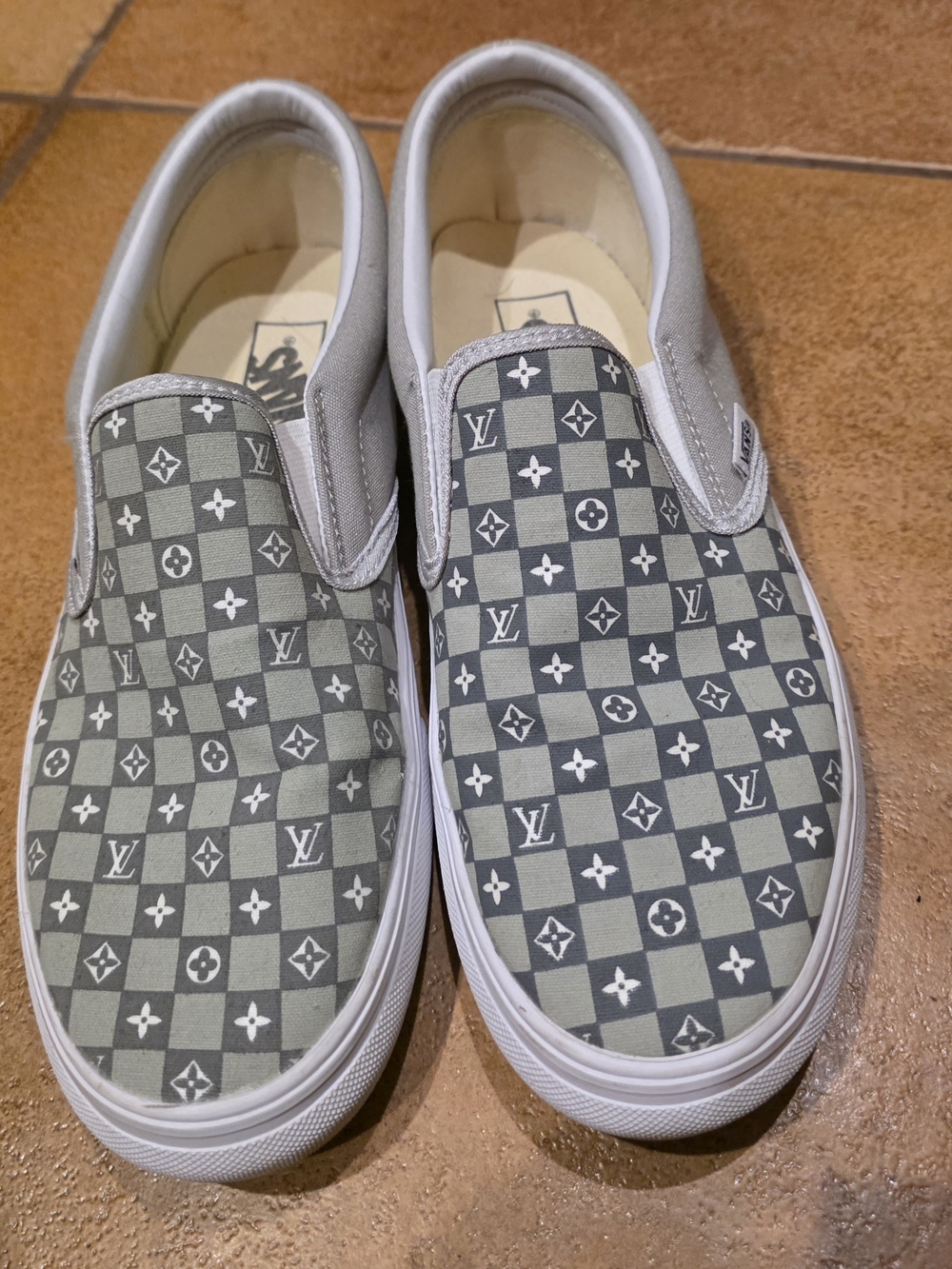 Wimen's Vans Slip-On Sneakers in Gray and Cream LV Checker Pattern